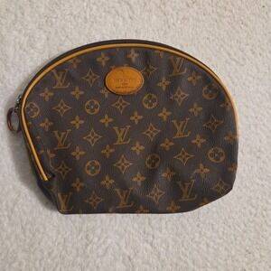 Louis Vuitton Monogram Makeup Bag Brown Gold Leather Canvas Zipper